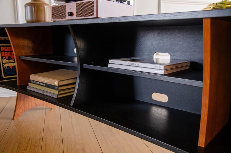 Black Oak Art Deco Record Player Vinyl Storage TV Stand